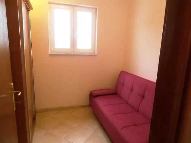 Apartment Zekija