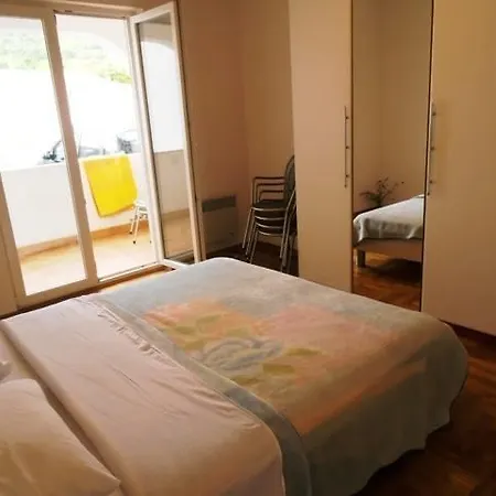 Appartamento Zekija