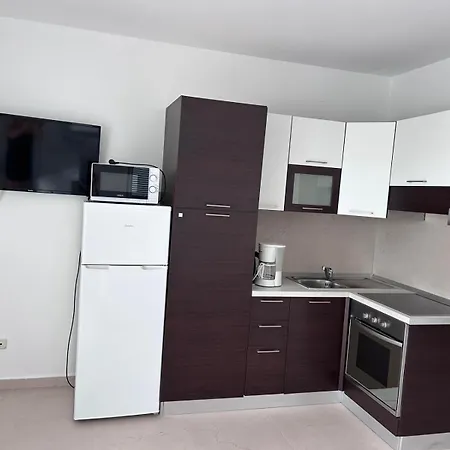 Zekija Lejlighed Barbat na Rabu